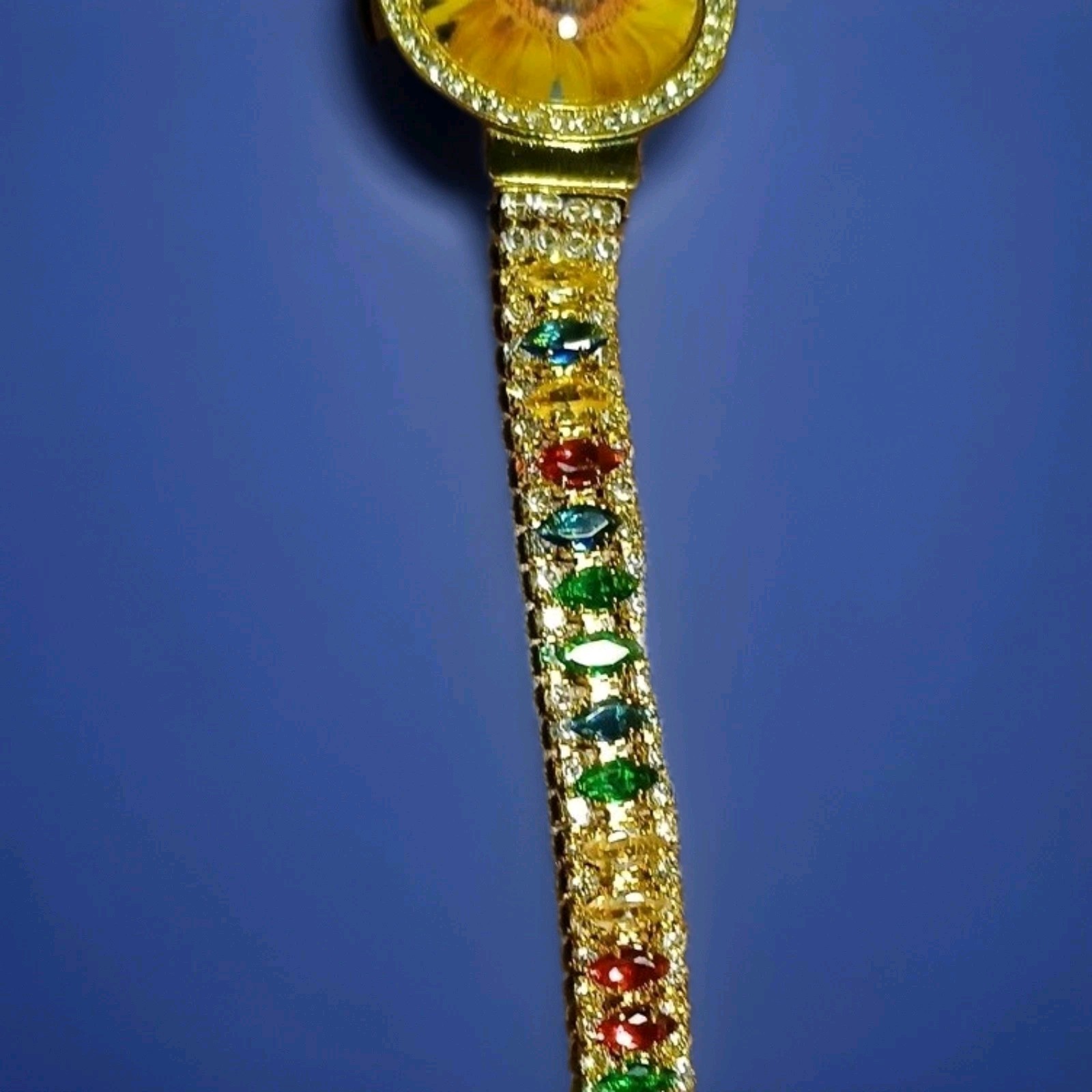Elegant Round Glass Sunflower Bracelet Synthetic Zirconia, Gemstones, Goldtone