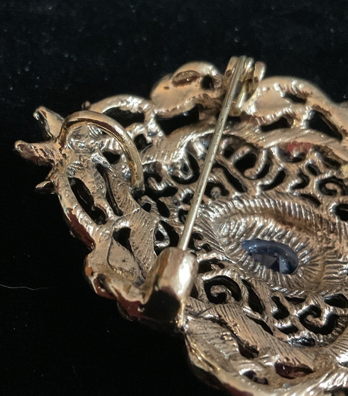 creative women new clothing accessory brooch, retro palace style pin jewelry