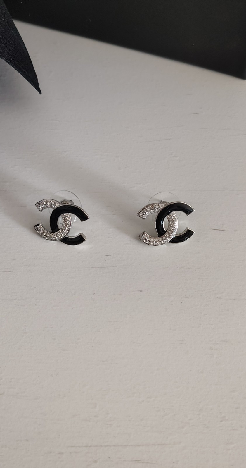 CHANEL Interlocking CC Engraved Black Enamel Crystal Stud Earrings Pre-owned