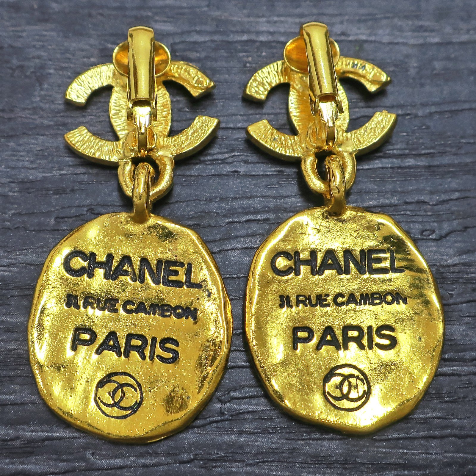 CHANEL Gold Plated CC Logos Cambon Swing Vintage Clip Earrings #1353c Rise-on