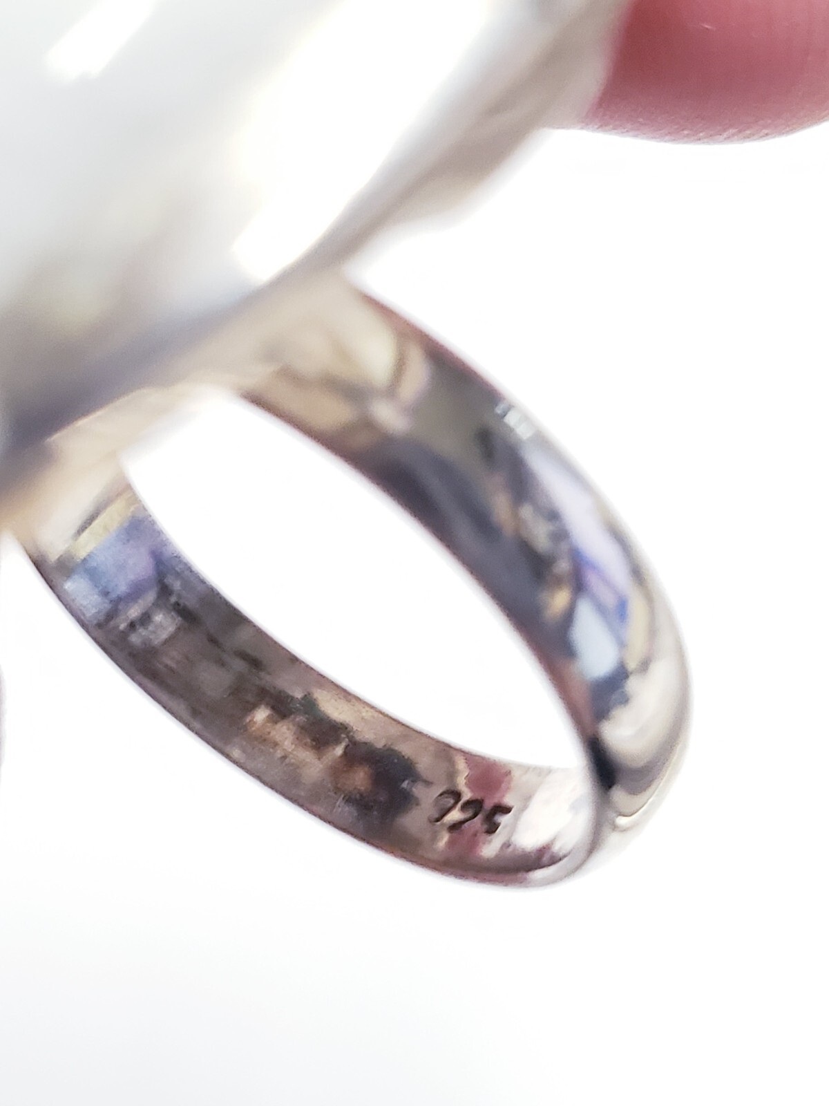 925 BIG CIRCLE WHITE MOONSTONE RING SIZE 7.75 45MM