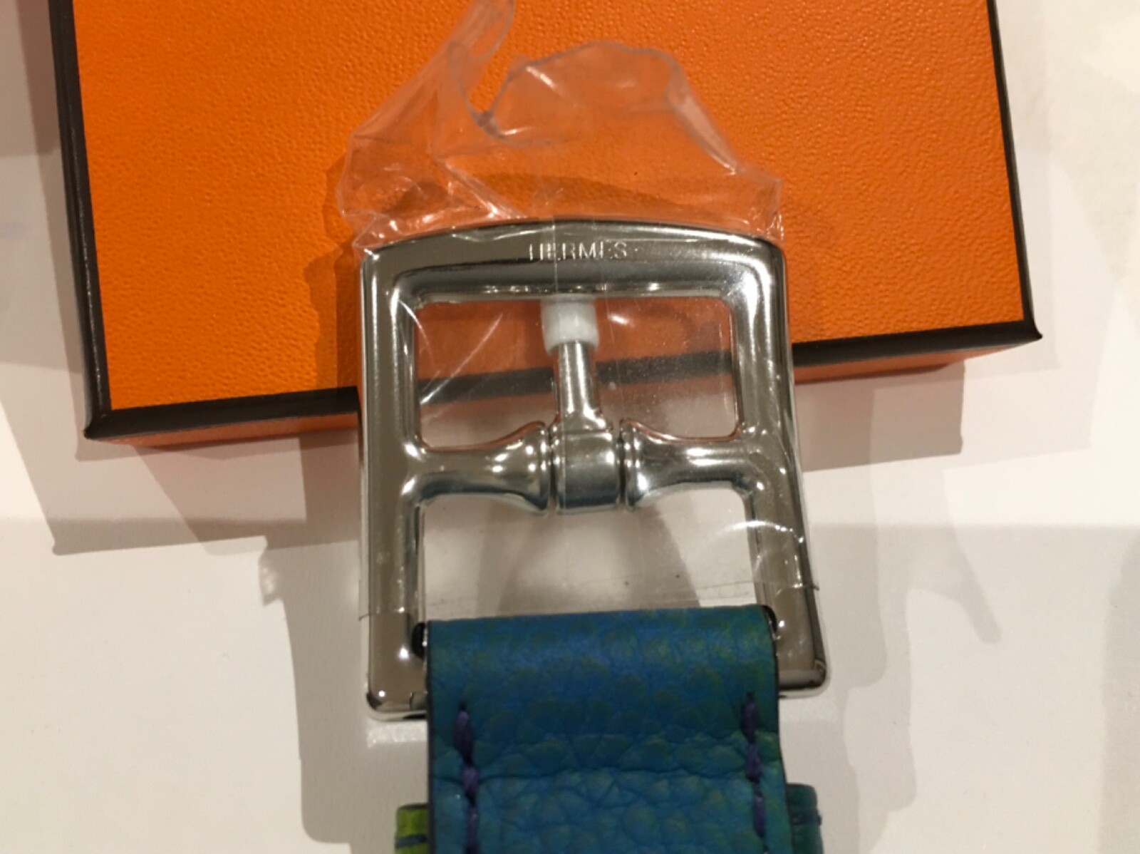 Authentic Hermes Paris, Bracelet, New in box+receipt. Spec.Ed. In”Togo “leather