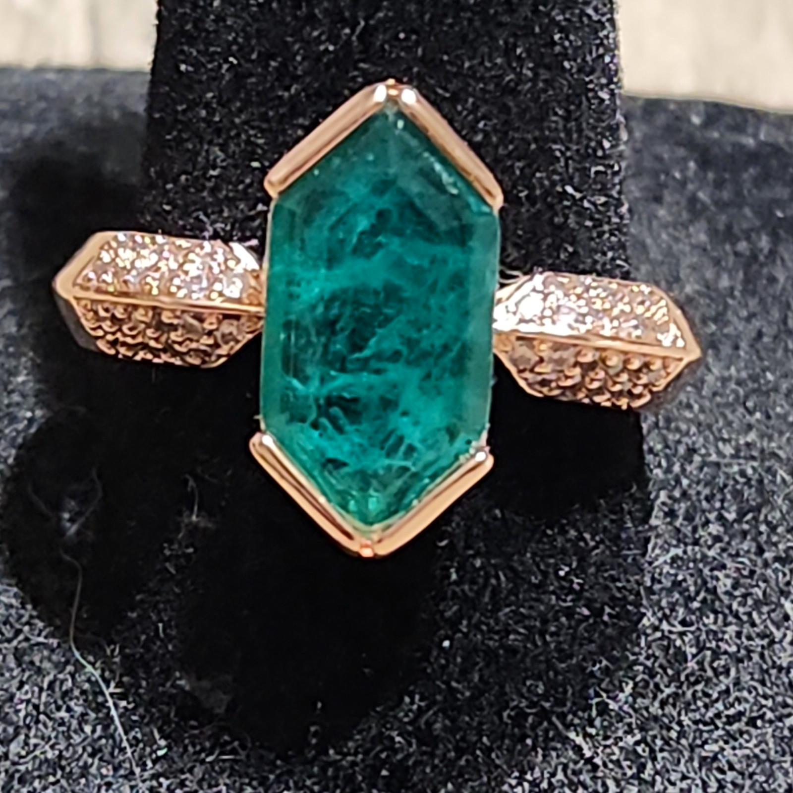 Bomb Party Rose Gold Plated Lab-Created Emerald Fused With Genuine Quartz Sz 9