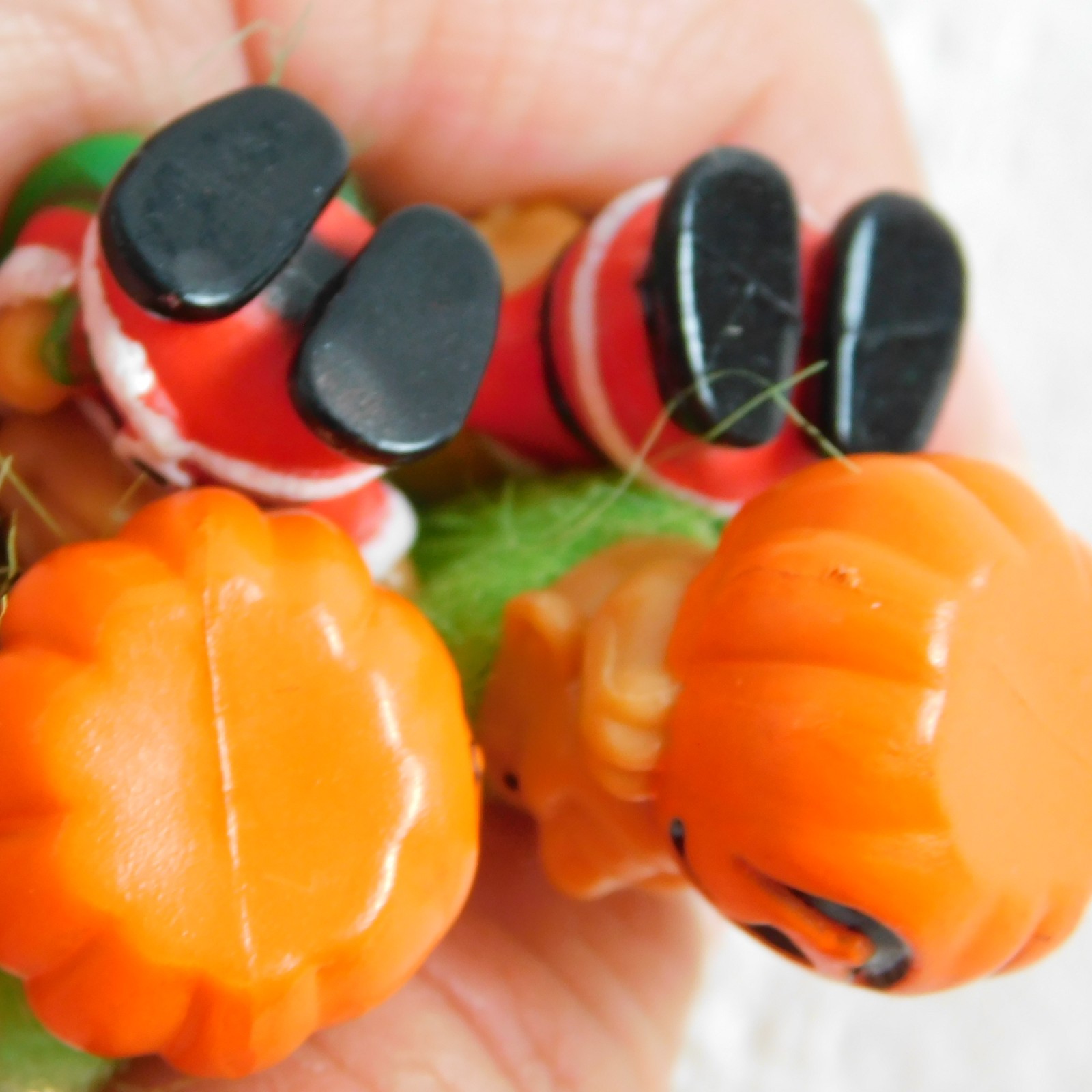 Russ Troll Earrings Christmas Halloween Lot of 2 Vintage Resin Pierced Dangle