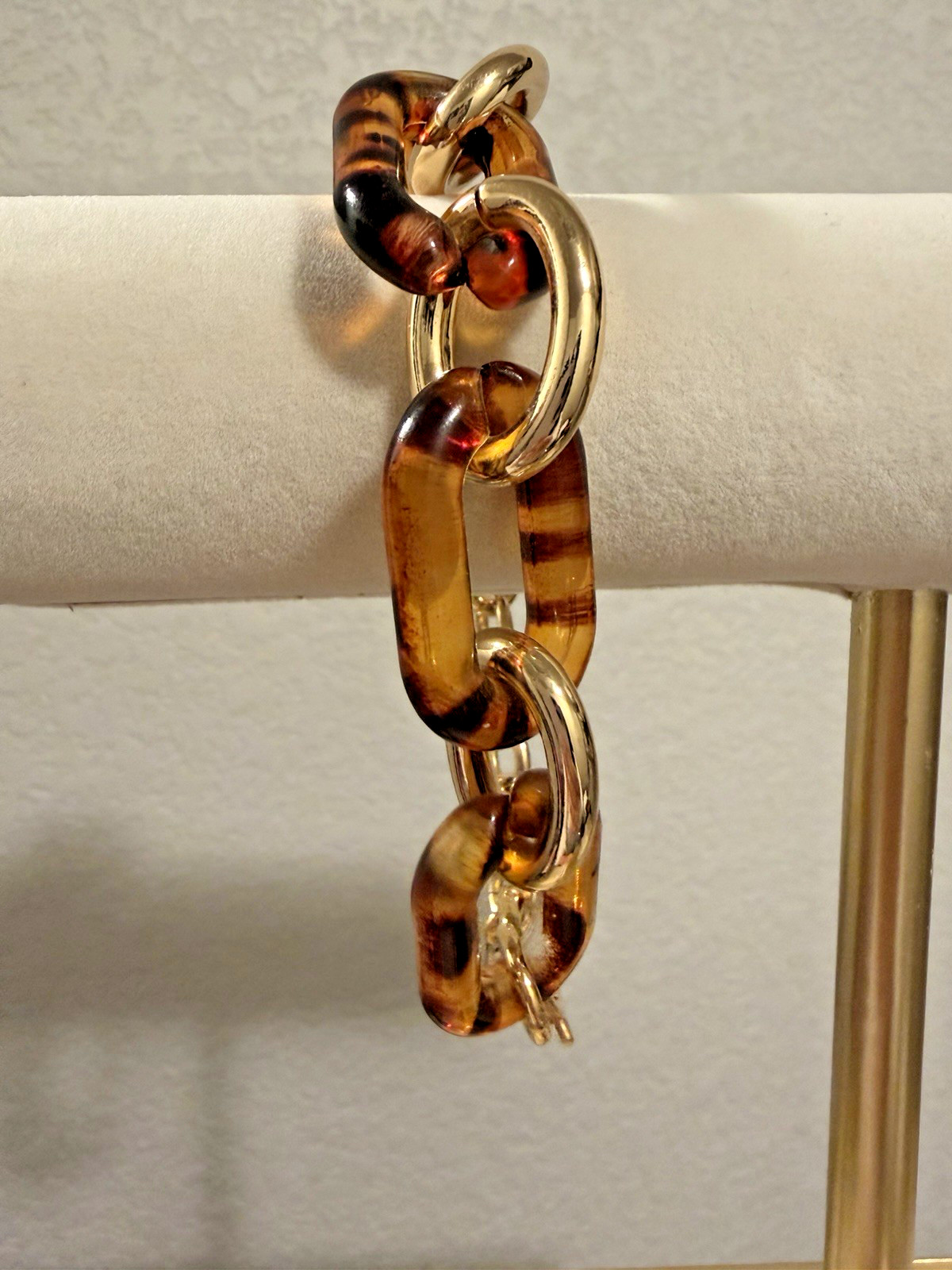 Anthropologie – Serefina Sunset Resin Oval Link Wrap Bracelet (7in)