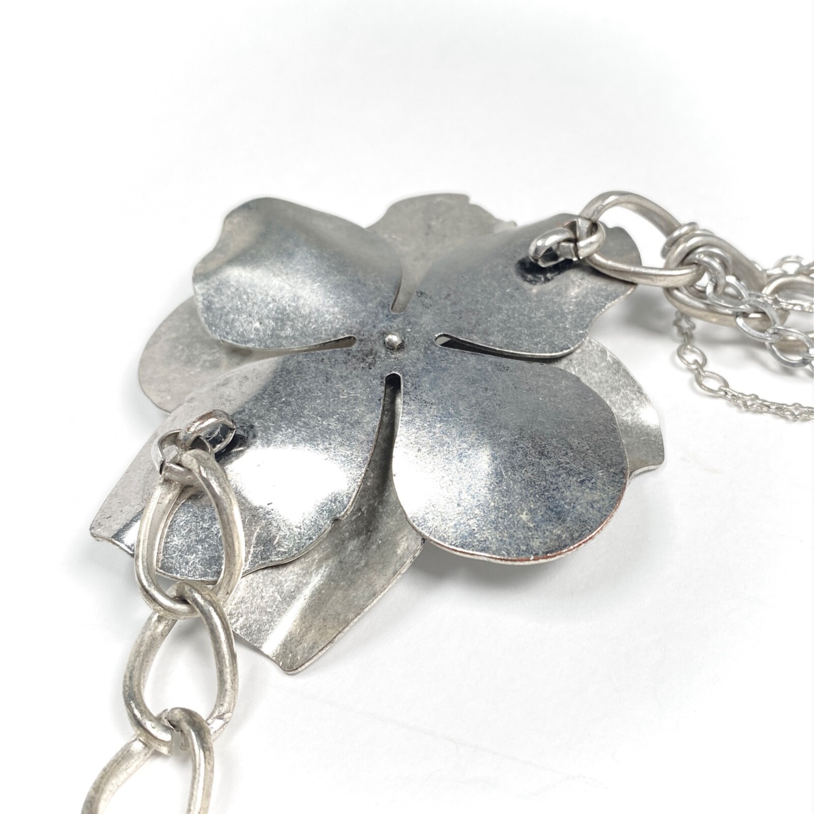 Jessica Simpson Magnolia Necklace Silver Tone Swag Statement Flower Chunky Chain
