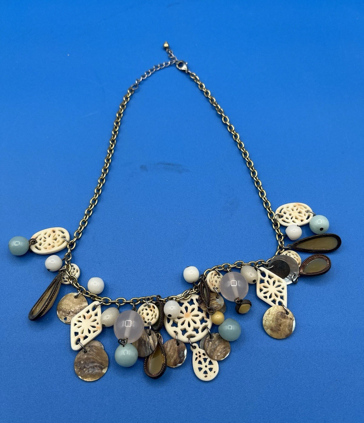Gold Tone Curb Link Charm Necklace, Blue & White Acrylic Beads, 18 in