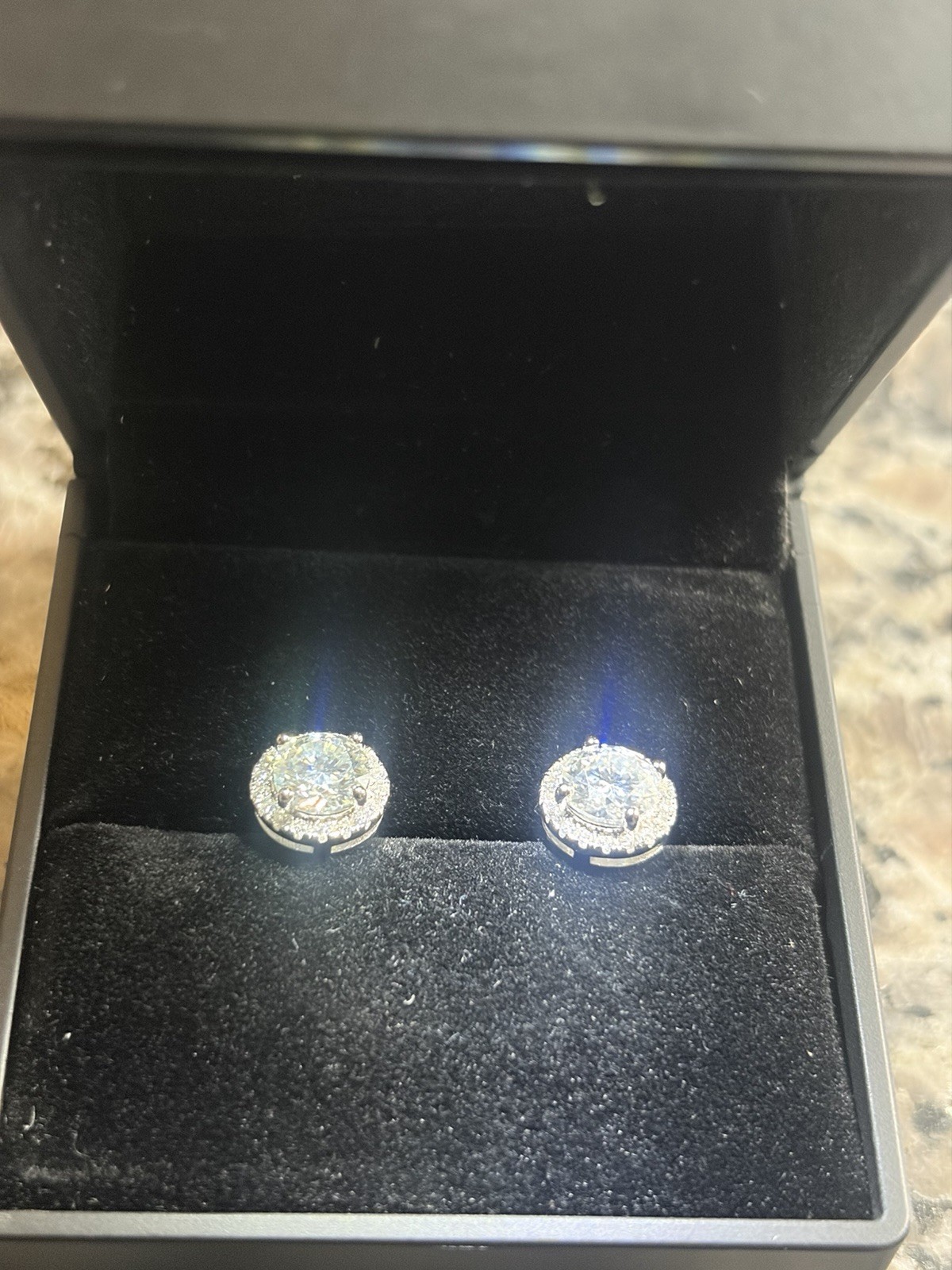 1CT Moissanite Stud Earrings S925 Sterling Silver Halo Round Cut – GRA CERTIFIED
