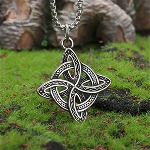 2Pcs New Silver Witch’s Irish Protection Triquetra Trinity Knot Pendant Necklace