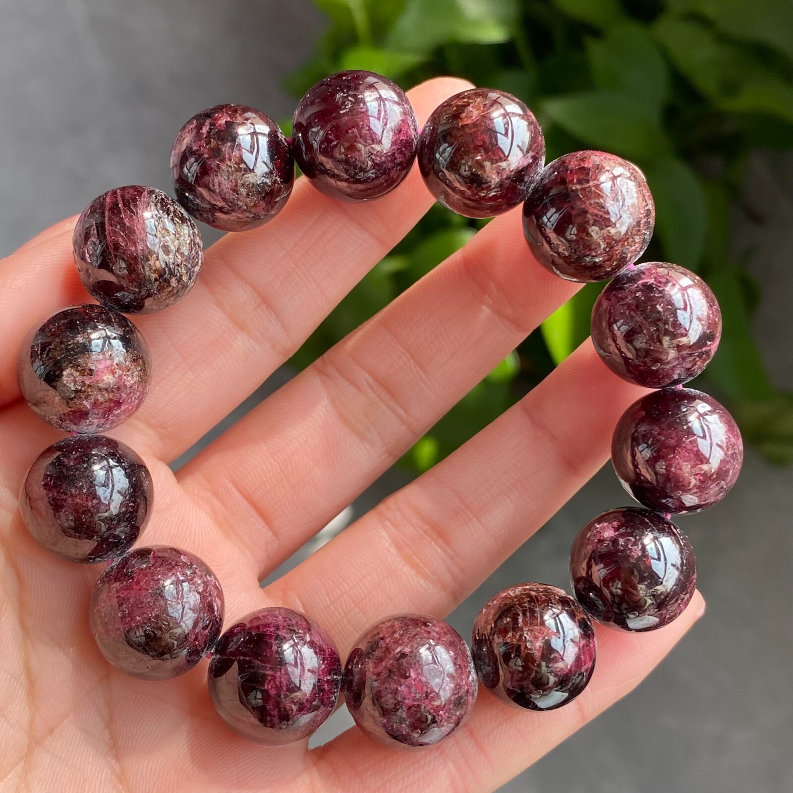 15.2mm Natural Red Garnet Crystal Beads Bracelet 1648