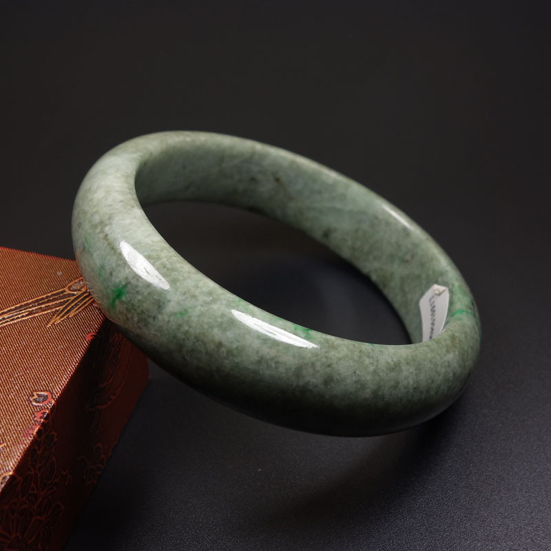 59mm Certified Grade A 100% Natural Green Jadeite Jade Bangle Bracelet Z7021