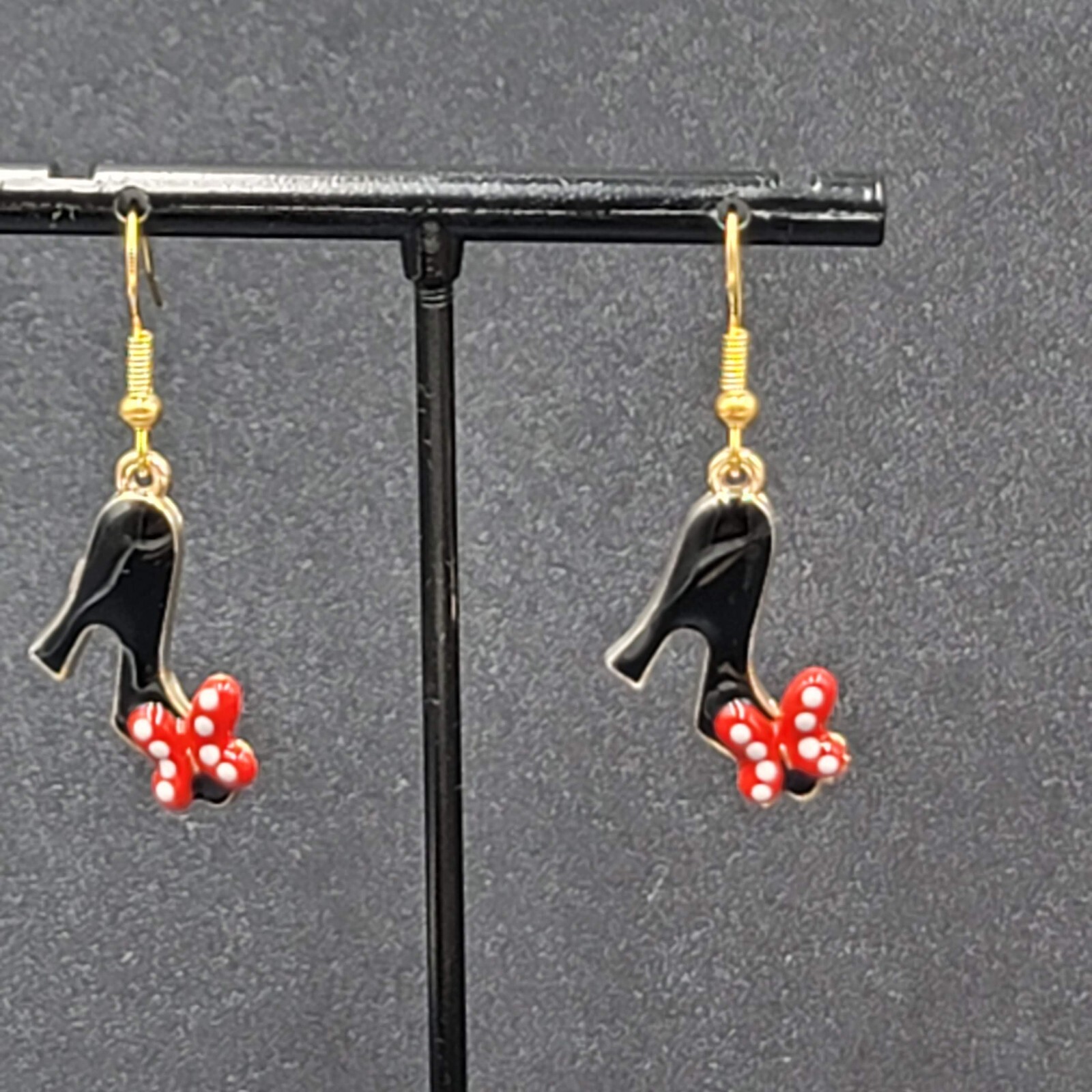 High Heel Shoes Pierced Earrings Gold tone Red Black Enamel Dangle 1″