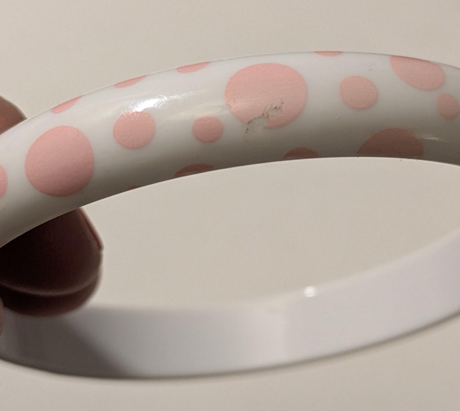 Vtg Bangle Bracelets Pair White W/ Pale Pink Polka Dots Retro Chunky Jewelry 80s
