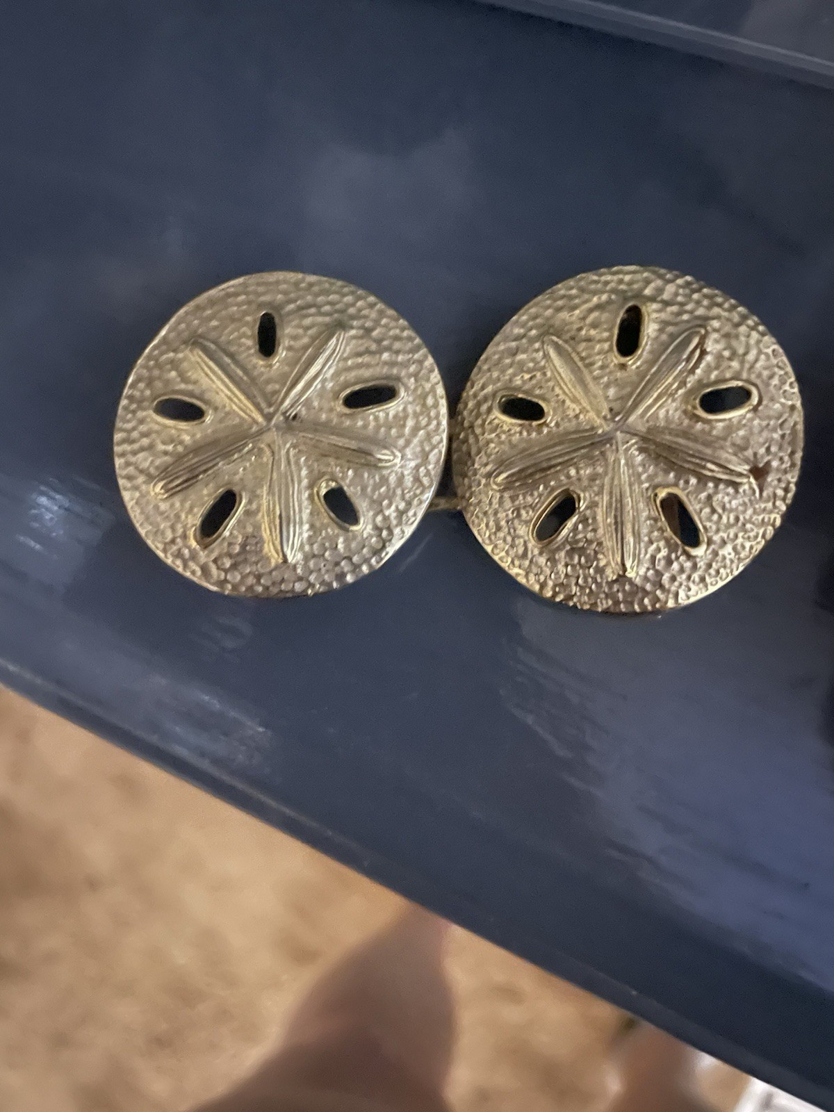 Gold Tone Sand dollar belt buckle