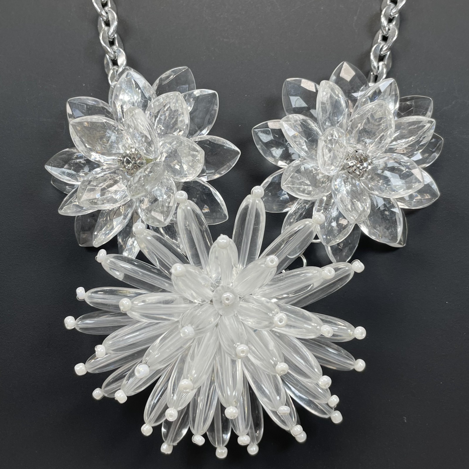 Chunky Clear Acrylic Flower Cluster Statement Bib Necklace Silver Tone Chain