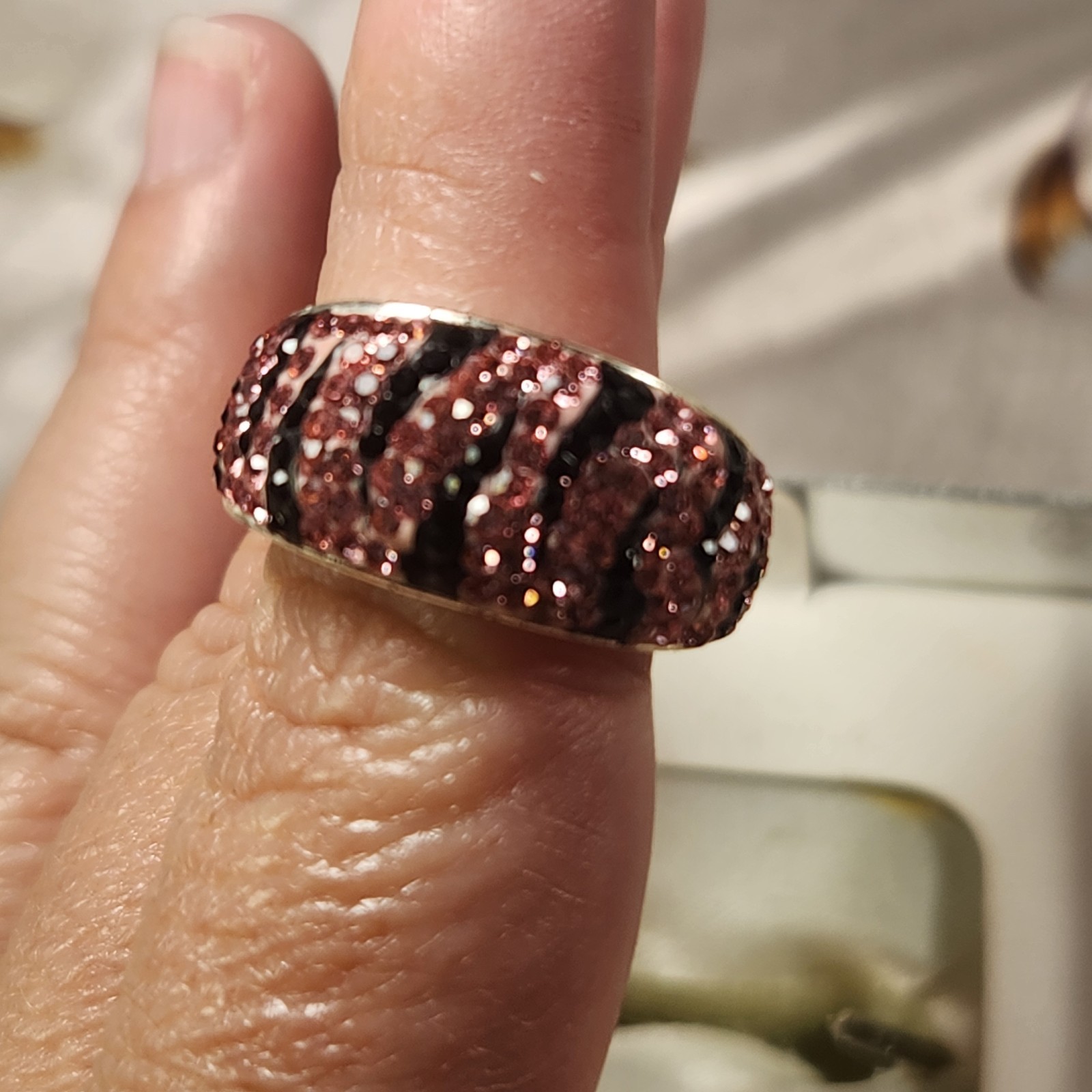 Genuine Crystal Size 8 Pink Zebra Ring