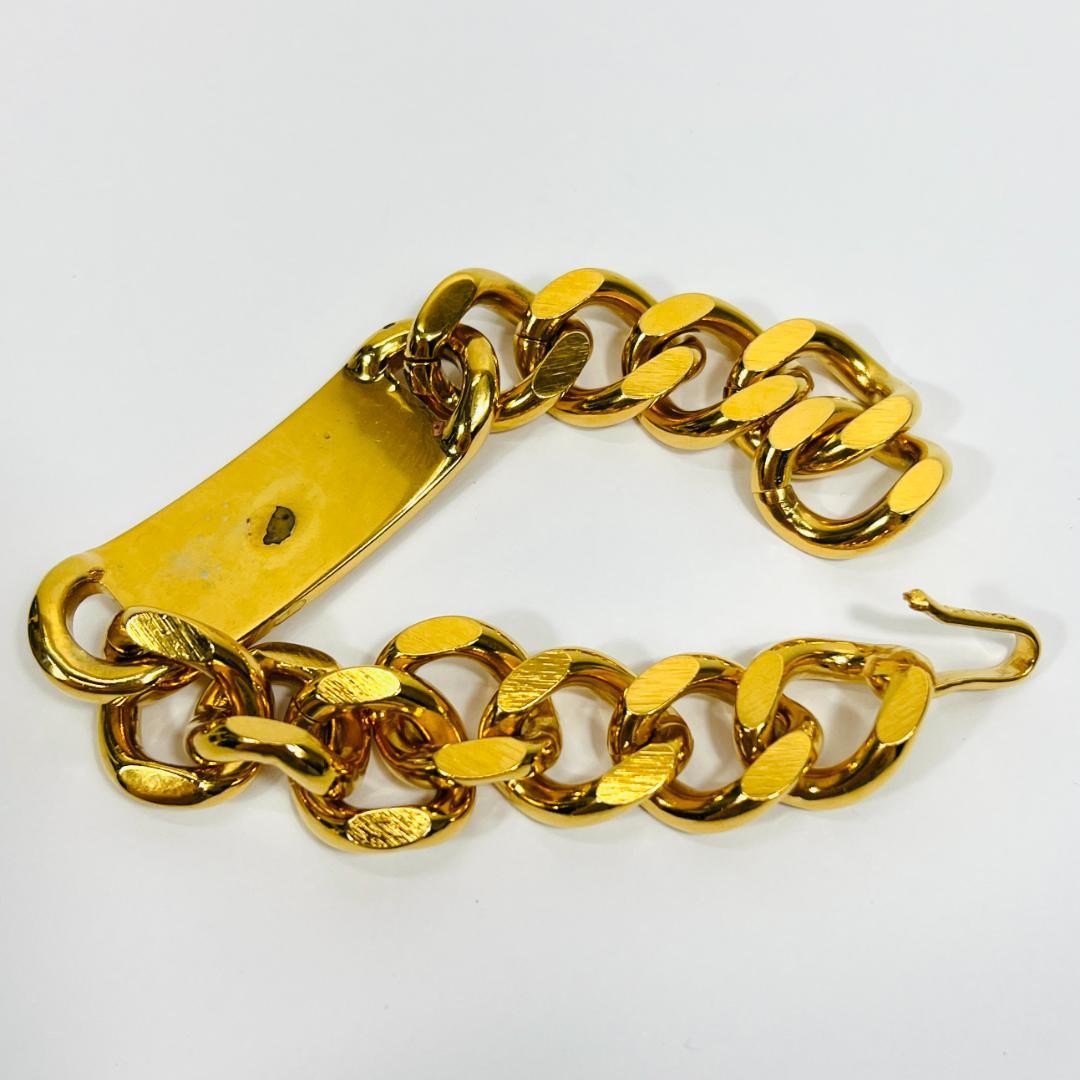 Chanel 93A Bracelet Chain Plate Logo Metal Gold Women Fashion Accessory Used