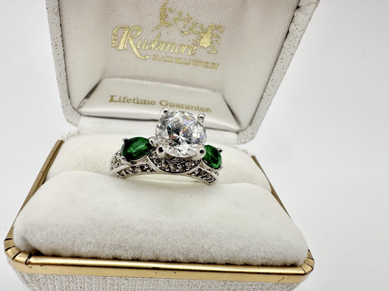 Silver Tone Cocktail Ring SZ8 Green Bling Signed China? Stone Missing Read