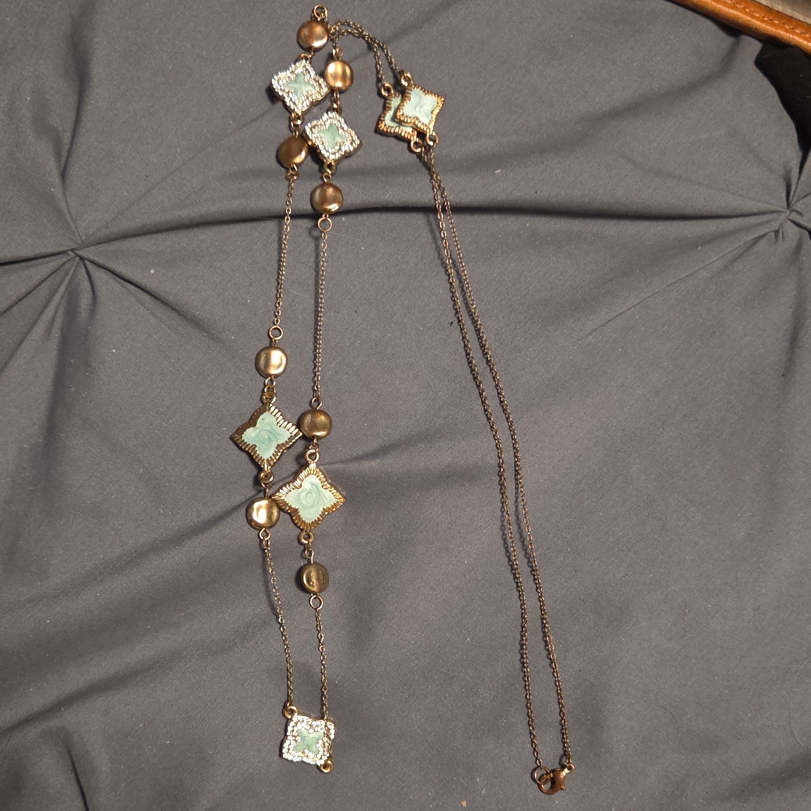 Gold Tone Teal Clover Bracelet &19″ Necklace Jewelry Set with Rhinestone Accents