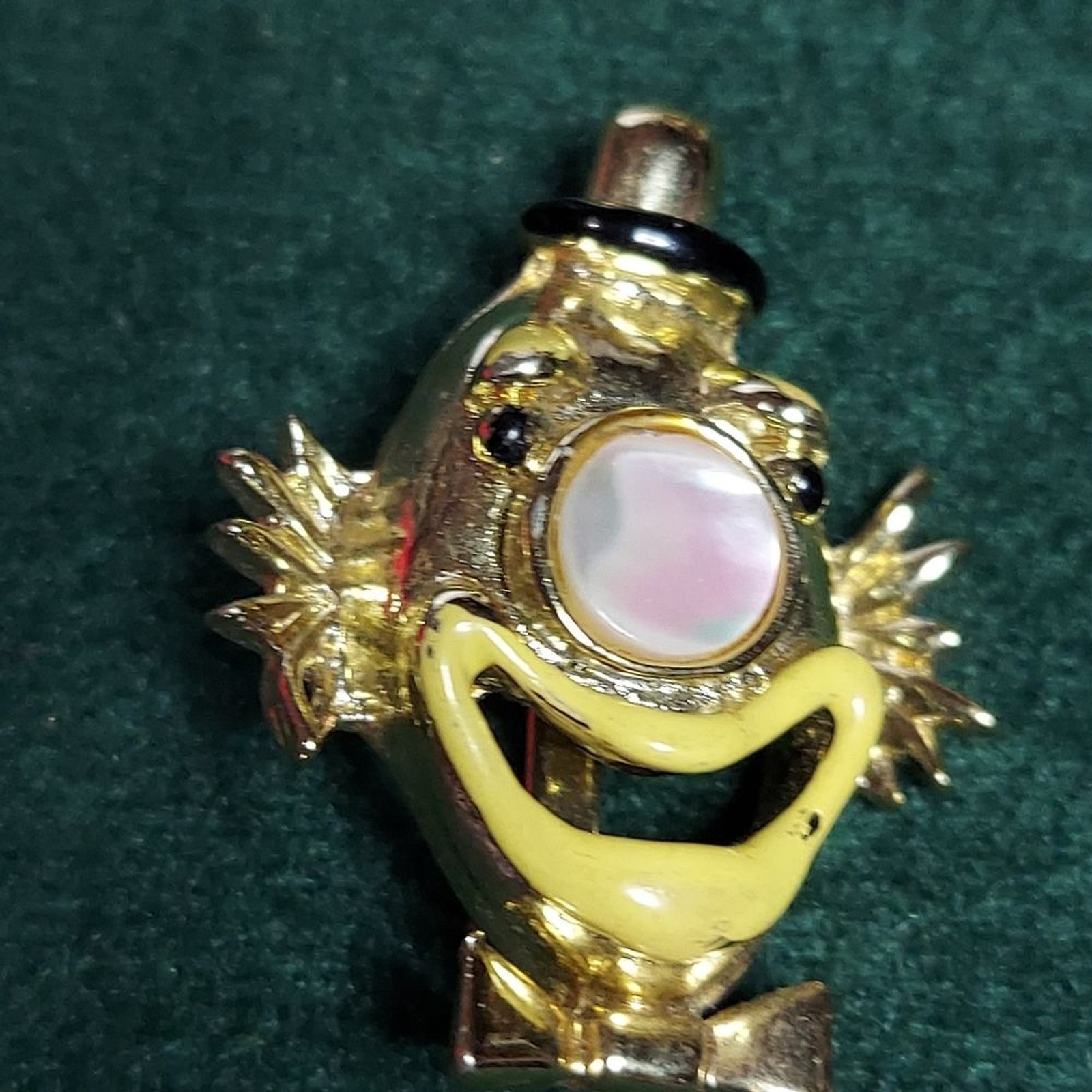 Clown head Pin MOP nose 1 1/4′”