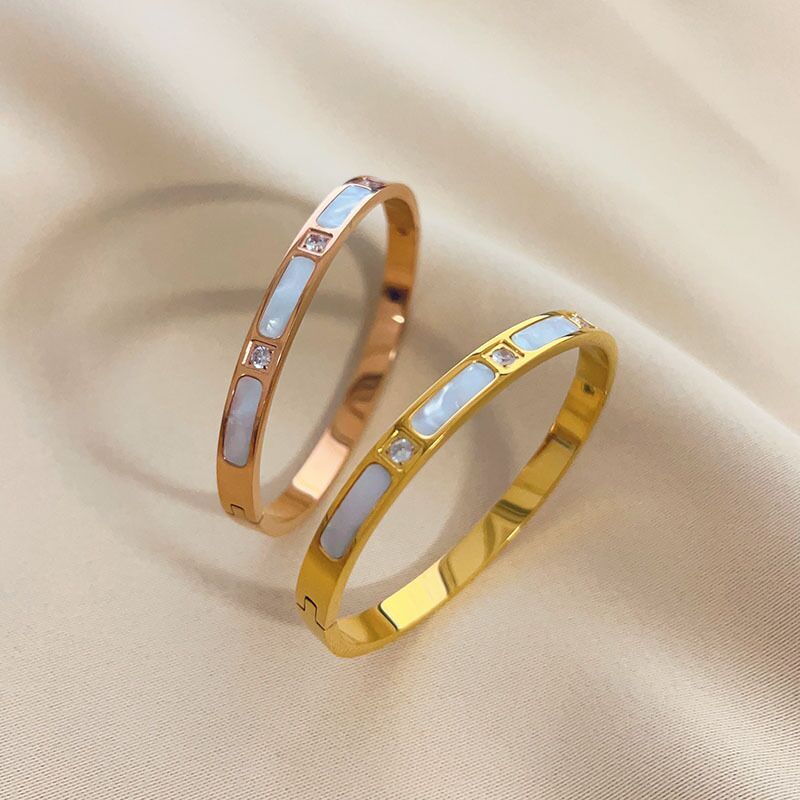 Woman 18K Gold Plate Stainless Steel Mother of Pearl CZ Bangle Bracelet Cuff