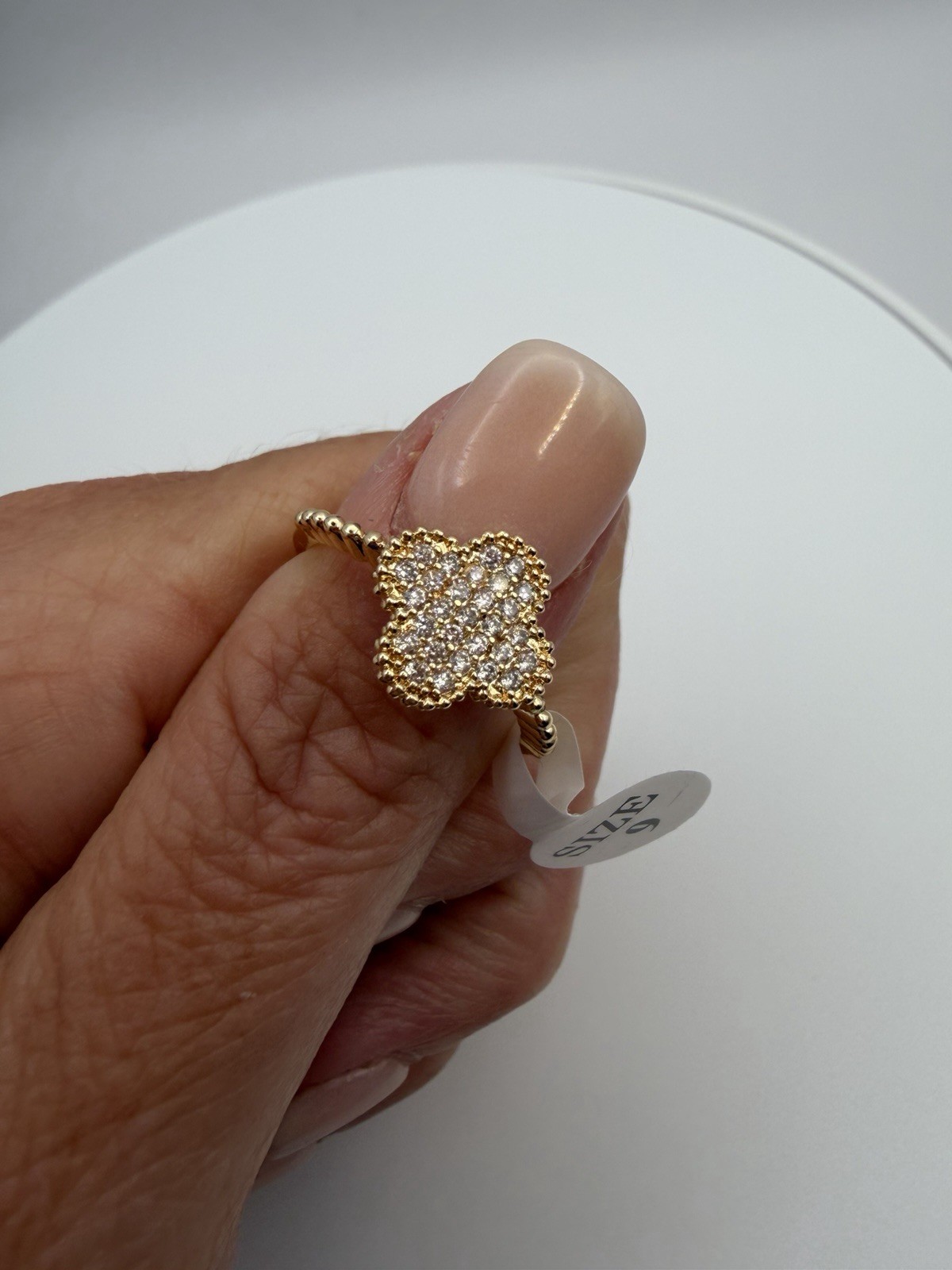 18k Gold Filled clover ring – Size 9