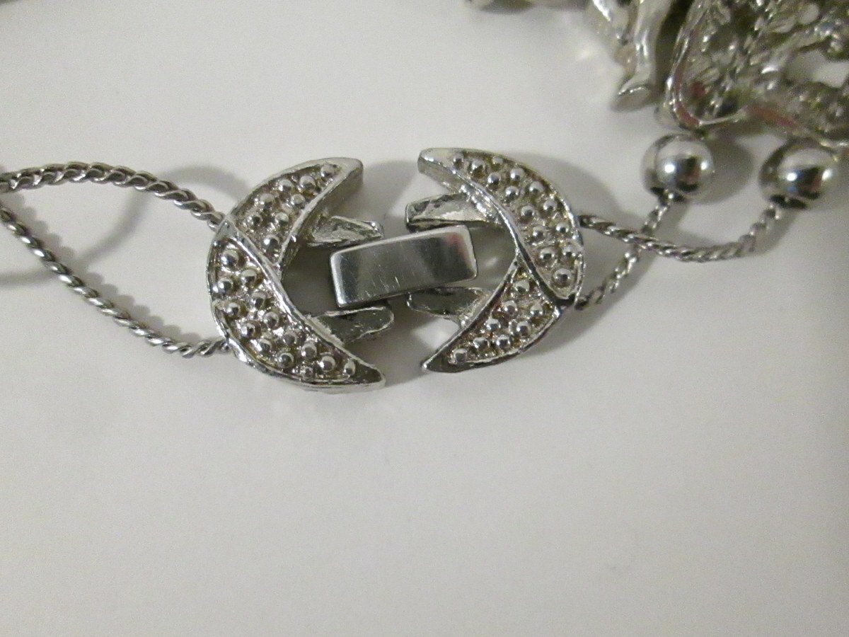 Cupid / Angels Day of the Week Bracelet Silver Tone Fold Over Clasp