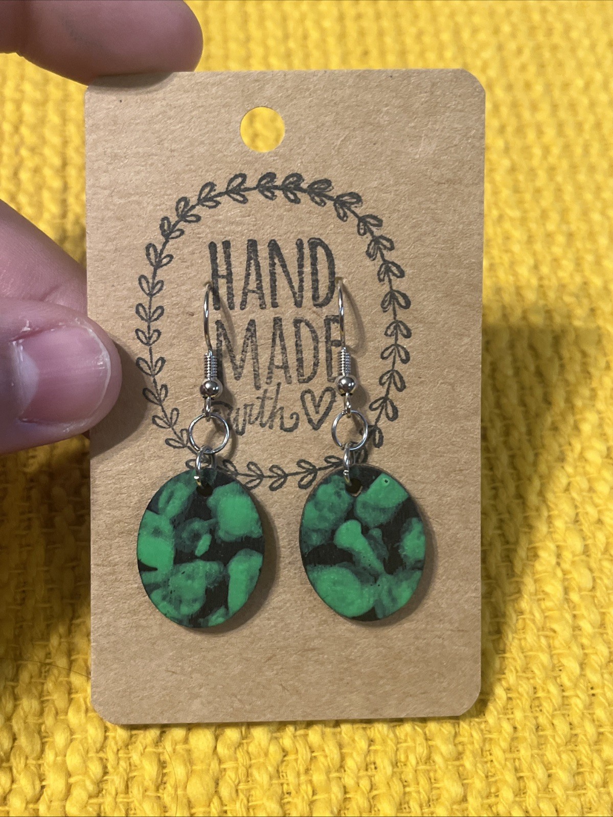 Small Color Pop Earrings NEW Green