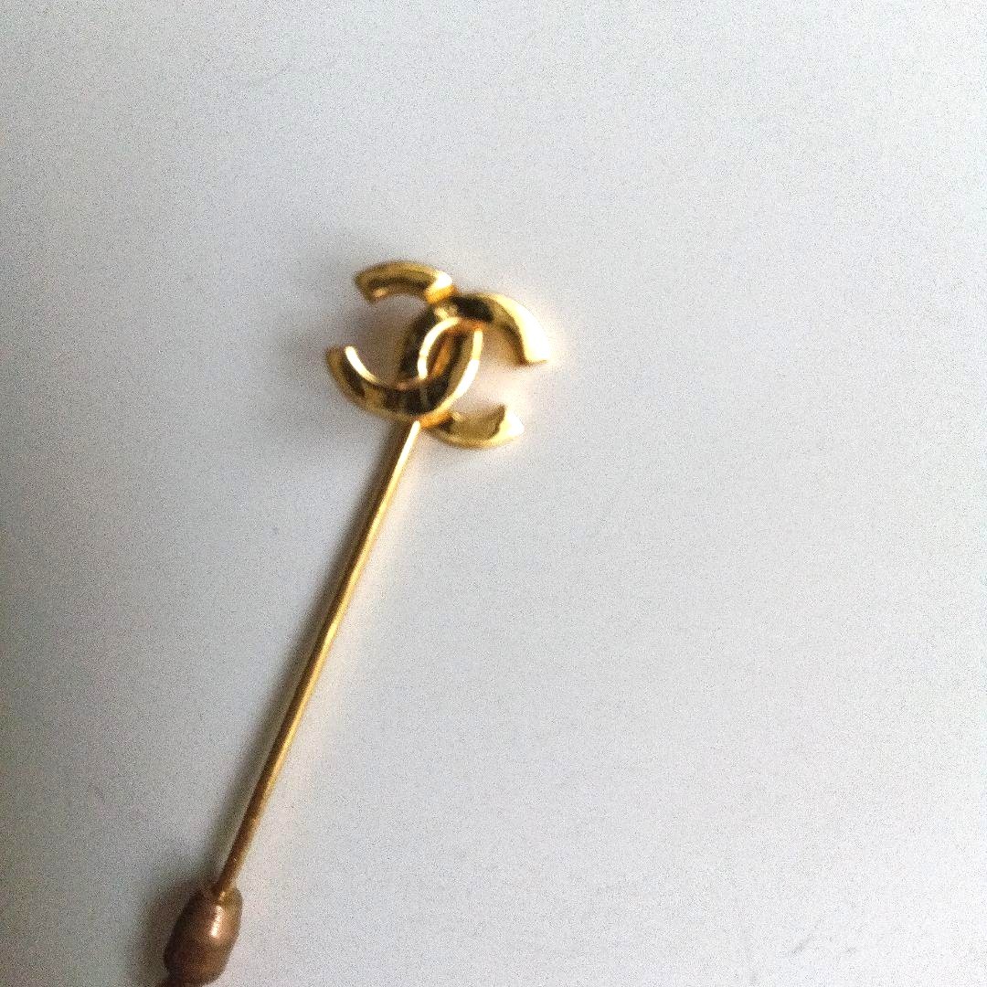 CHANEL CC Logo Gold Tone Stick Pin Brooch Lapel Hat Pin 5.5cm(2.2in) Authentic