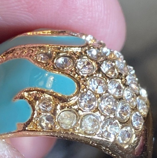 NEW Gorgeous Turquoise Enamel Dome Band Ring Gold Tone w/ clear stones size 7.75