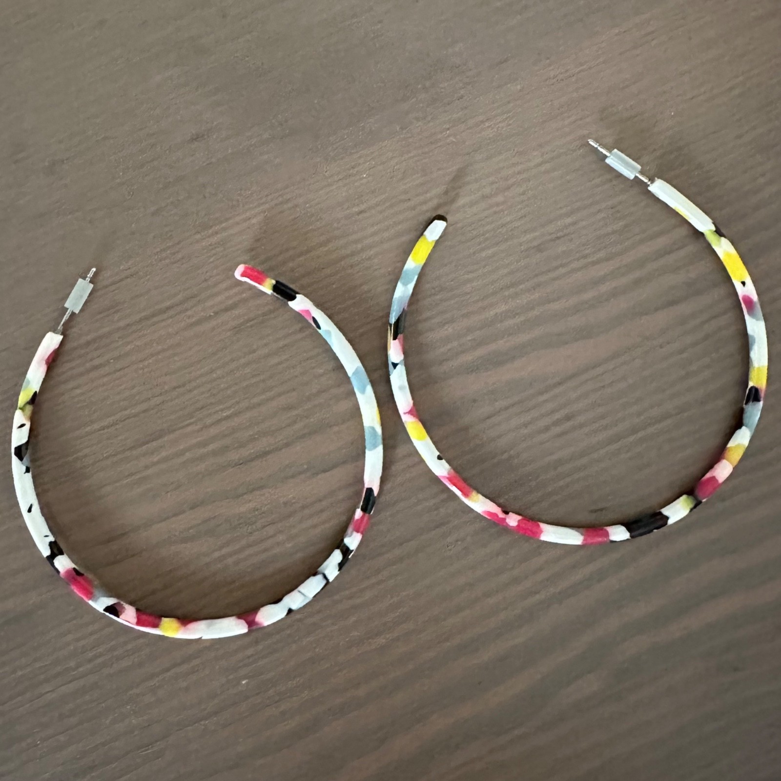 Pair of Acrylic Rainbow Hoop Earrings ~5.5cm x 0.2cm