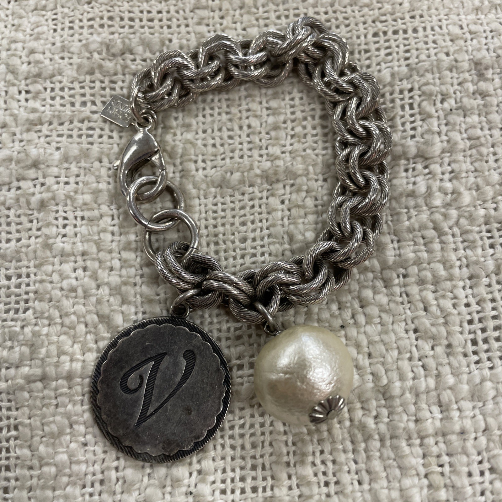 John Wind Silver Toned Sorority Gal Cotton Pearl Initial V 8” Bracelet