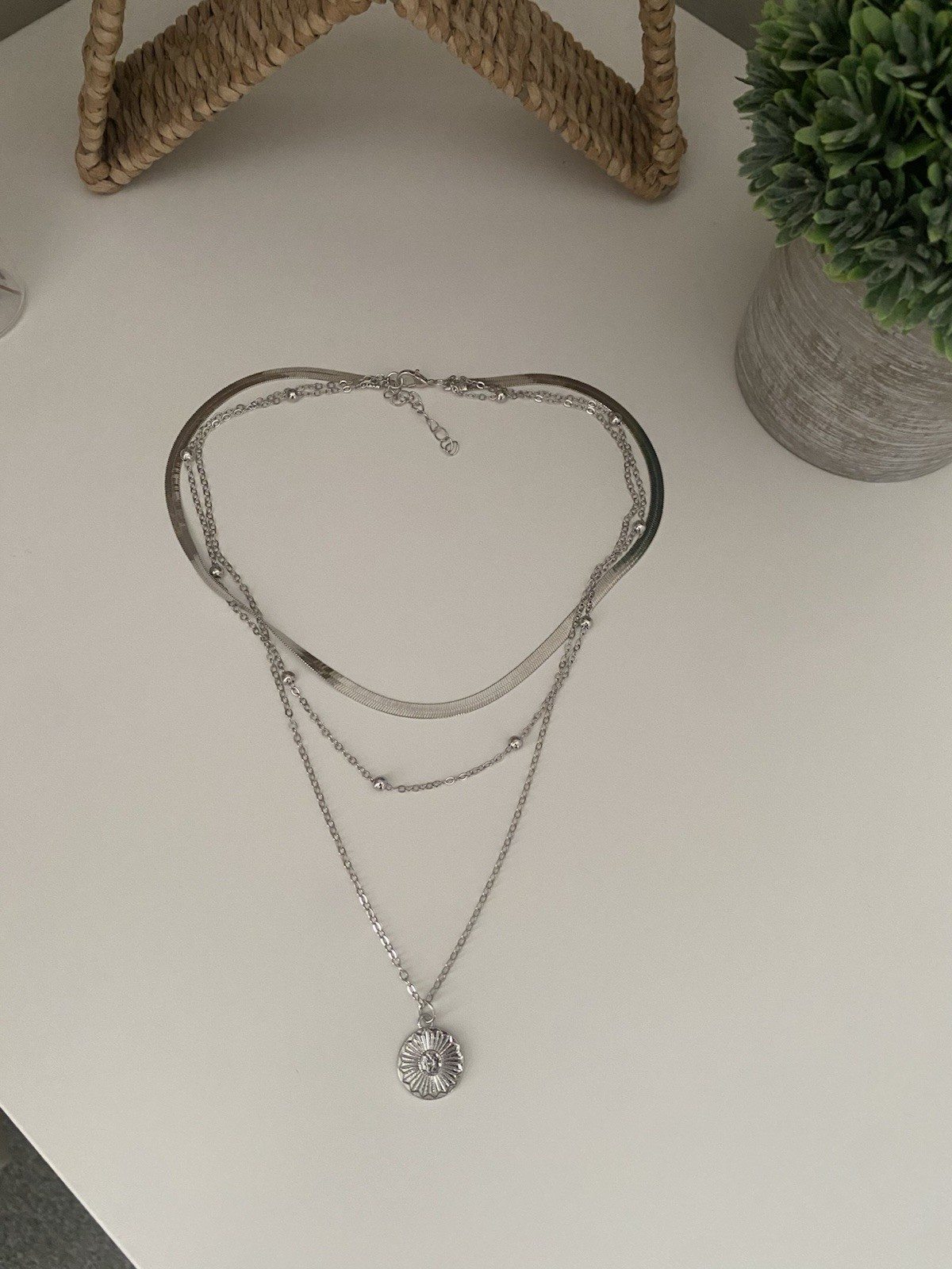 Silver 3 Layer Interlinked Pendent Necklace Choker New