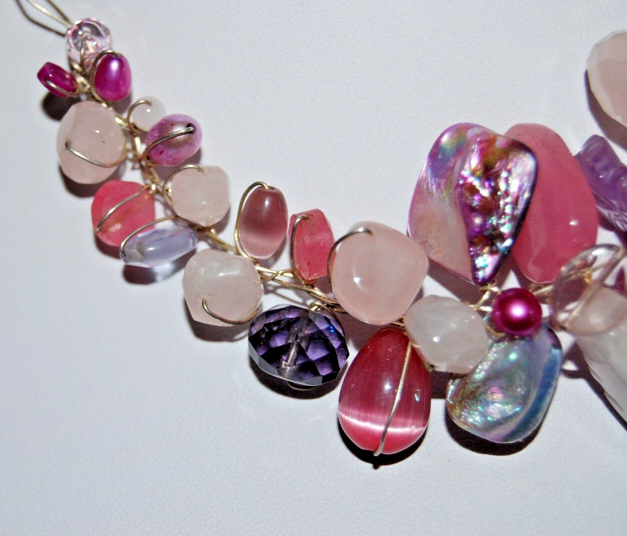 WONDERFUL ABRA BOLD RUNWAY COUTURE NATURAL STONES ON WIRE DESIGNER NECKLACE