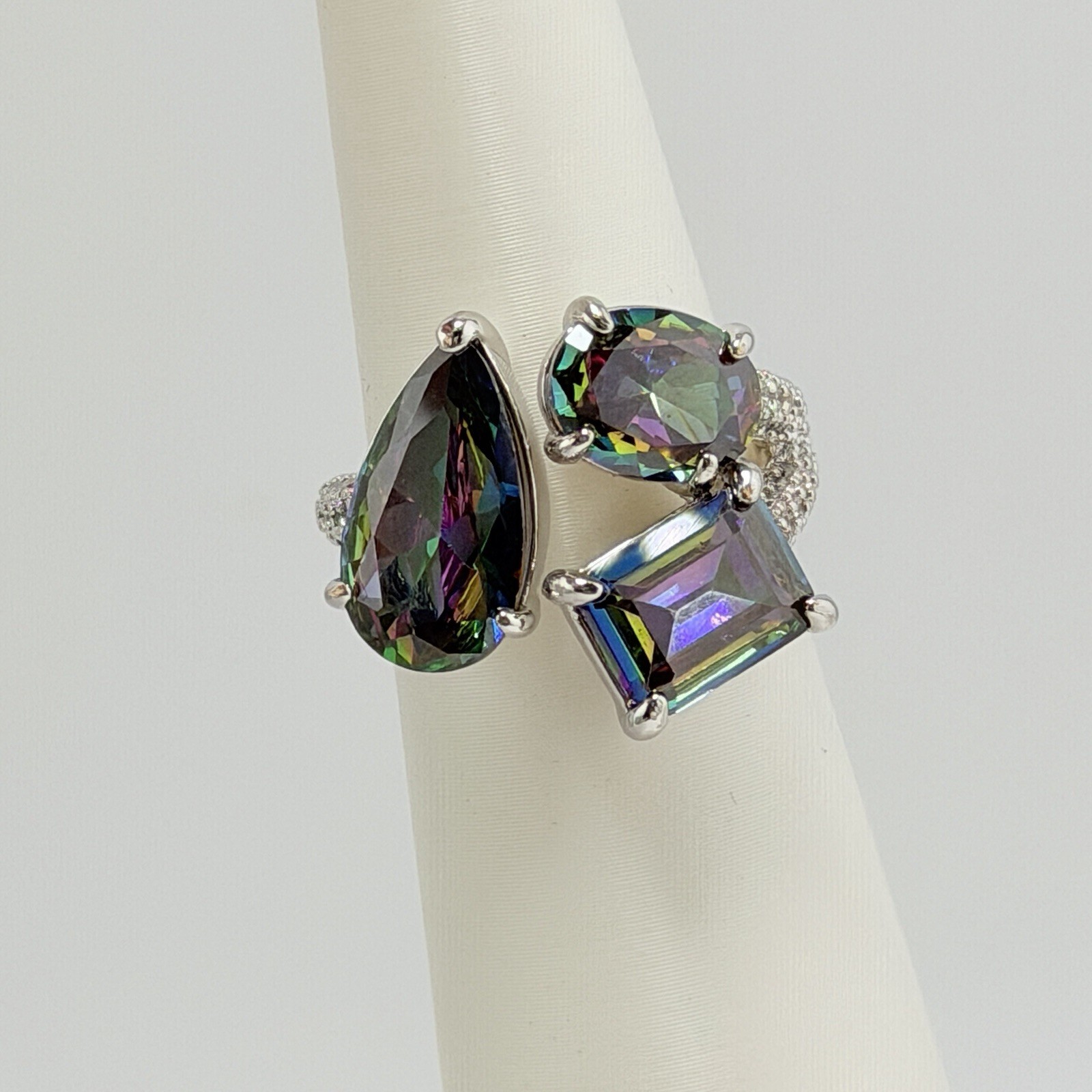 Bomb Party June Ring 2026 Sz 7 RG16989 “She’s Pure Drama” Alexandrite Rhodium