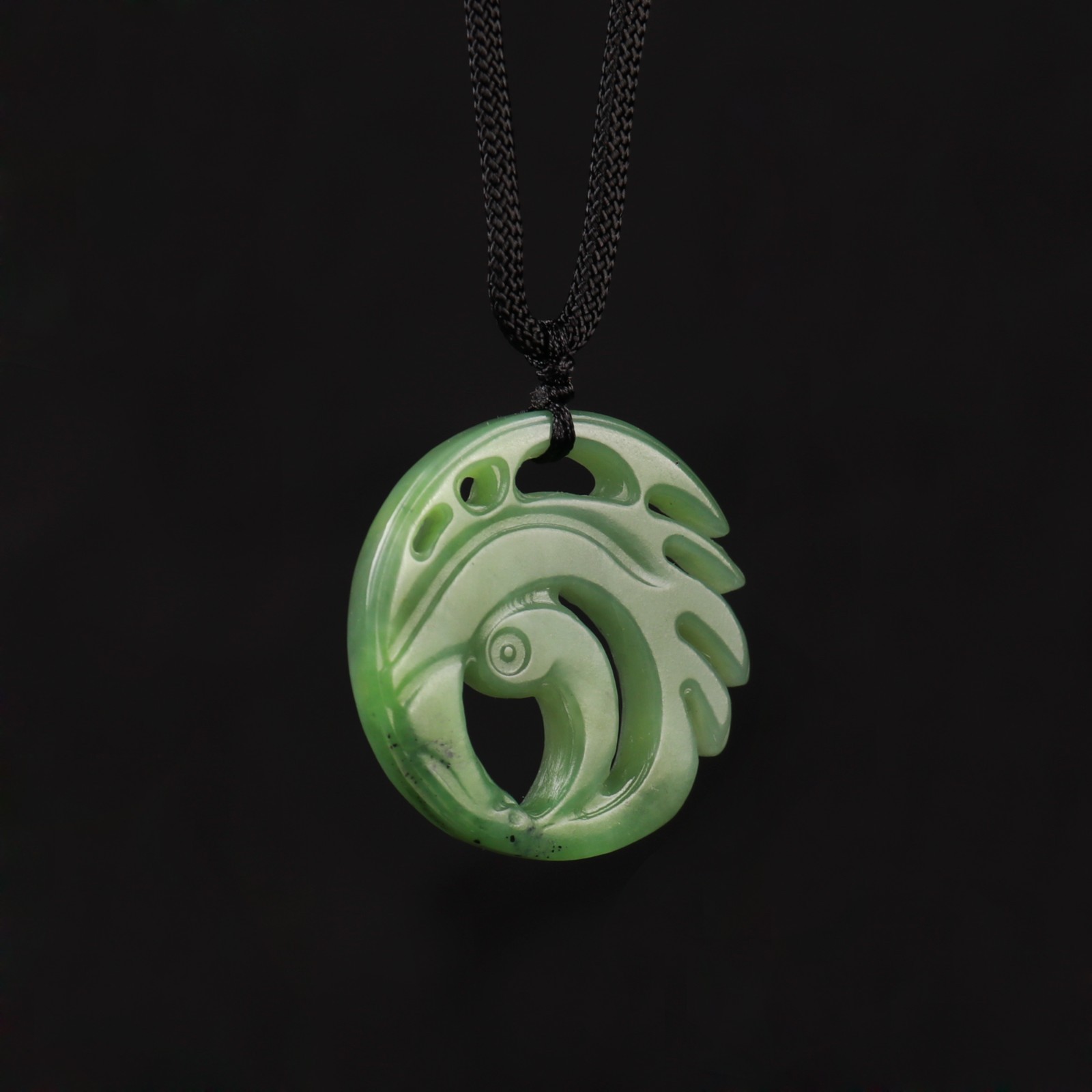 Handmade Tomb Raider Necklace Lara Croft Cosplay Jade Pendant
