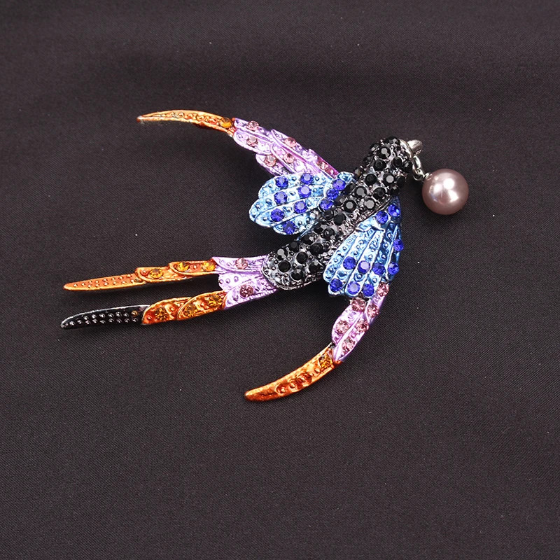 Women Men Unisex Swallow Lover Brooch Fashion Birds Pins Badge Jewelry