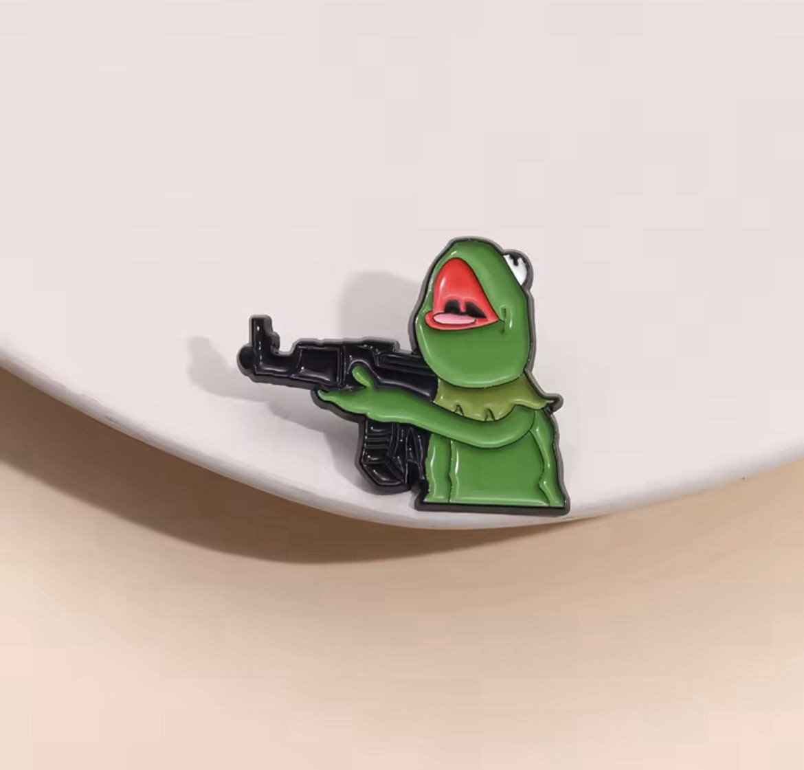 Kermit The Frog Gun Style 1pc Pin Single Rubber Pin Backer Parody Frog Gun Fun