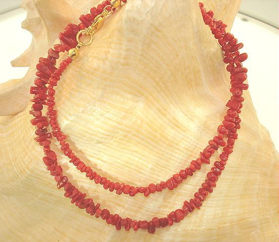 Graduated 1-Strand Natural Freeform Pacific Moro Red Coral Bead Necklace 18″