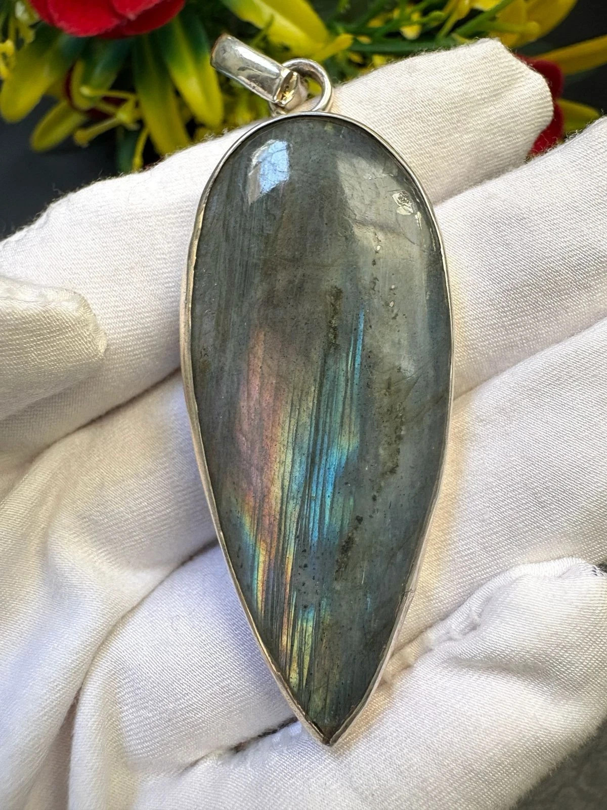 Natural Labradorite Pendant 925 Sterling Silver 66.65Ct Flash Gemstone