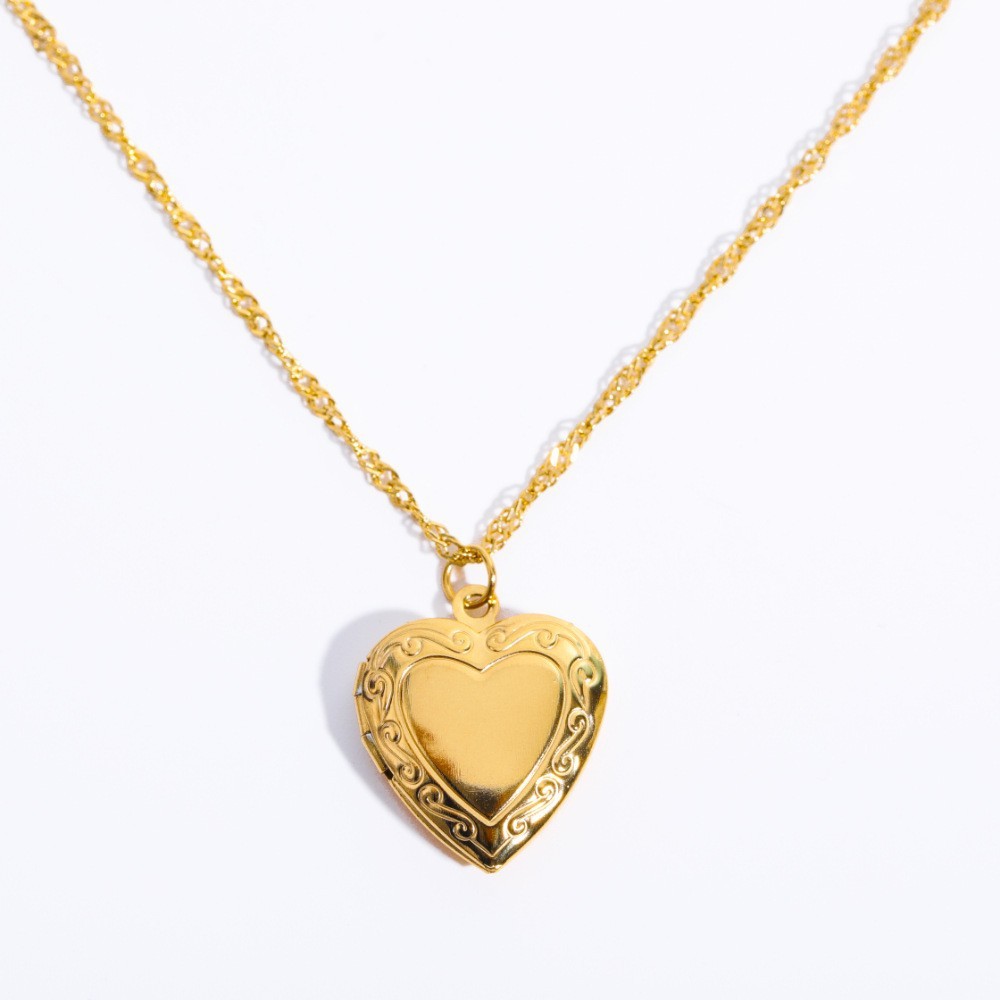 Necklace plated Ins simple zircon love open and close oval album