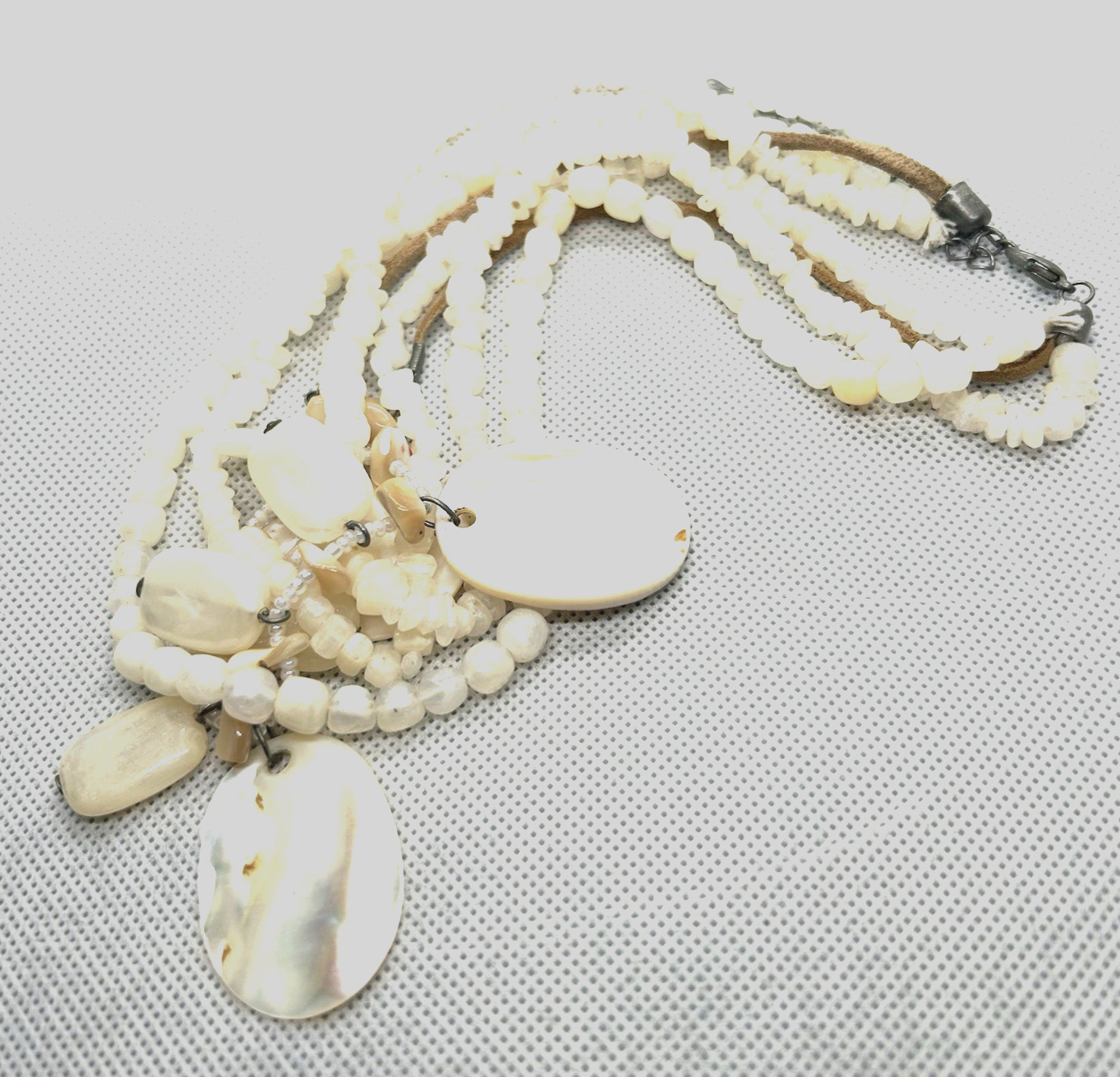 Cute & Beachy Shell Like White & Tan Necklace w/ Off white Abalone Type Accents