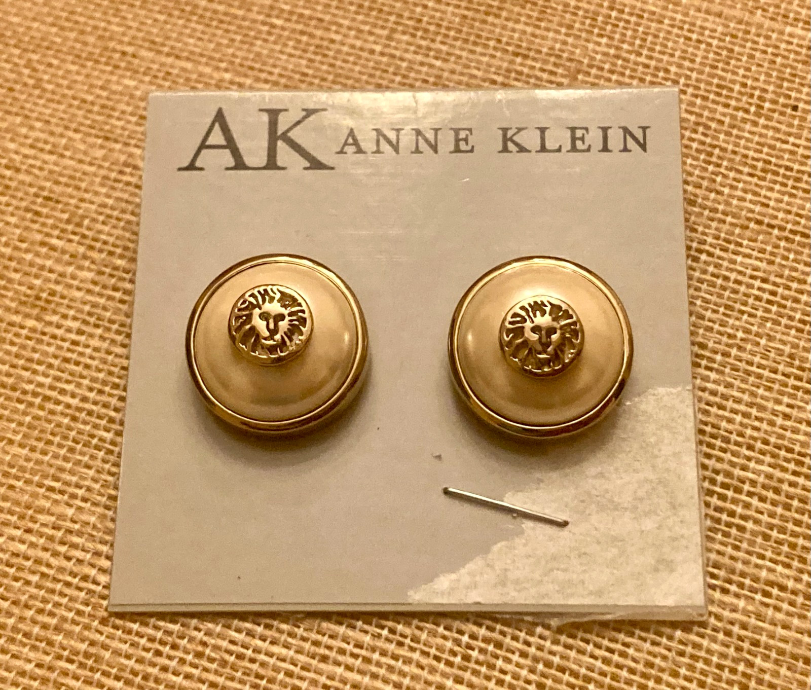 Vintage ANNE KLEIN Lion Head Logo Faux Pearl Button Earrings Gold Tone Stud READ