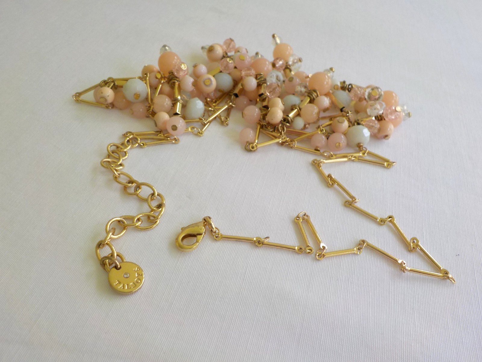 Talbots Dangle Necklace Plastic Gold Tone Metal Long Beads Peach Pink Cluster