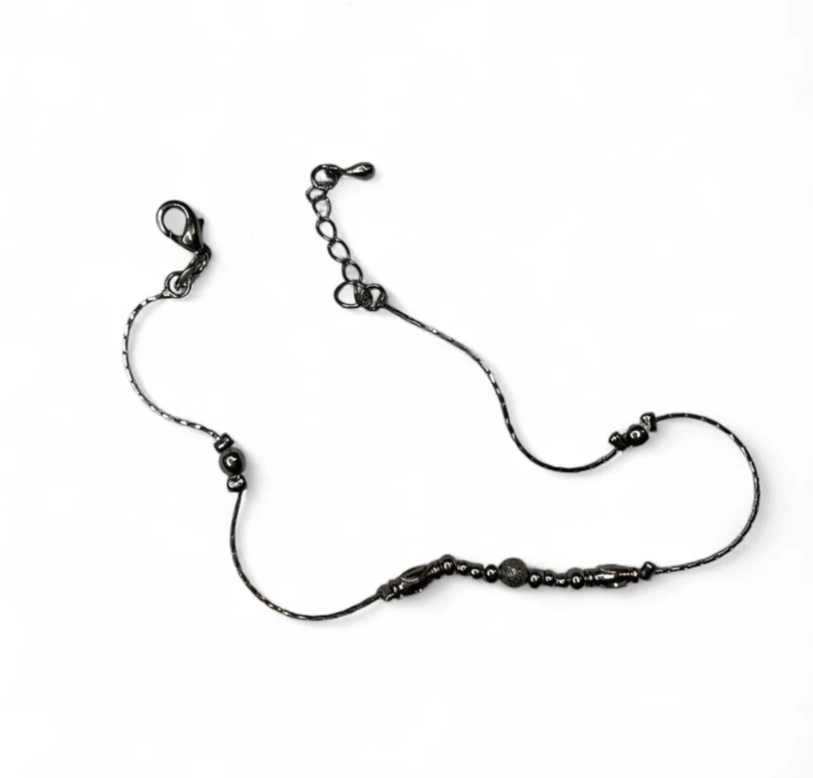 A vintage 18kgp dainty bracelet