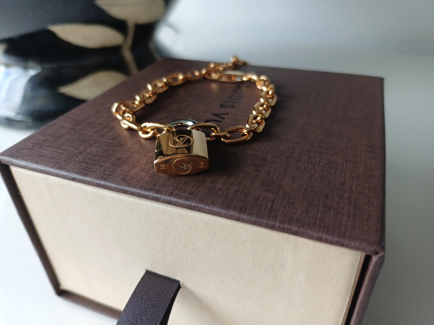 LOUIS VUITTON PADLOCK BRACELET 18CM, TWO TONE TONE – NEW-AUTHENTIC