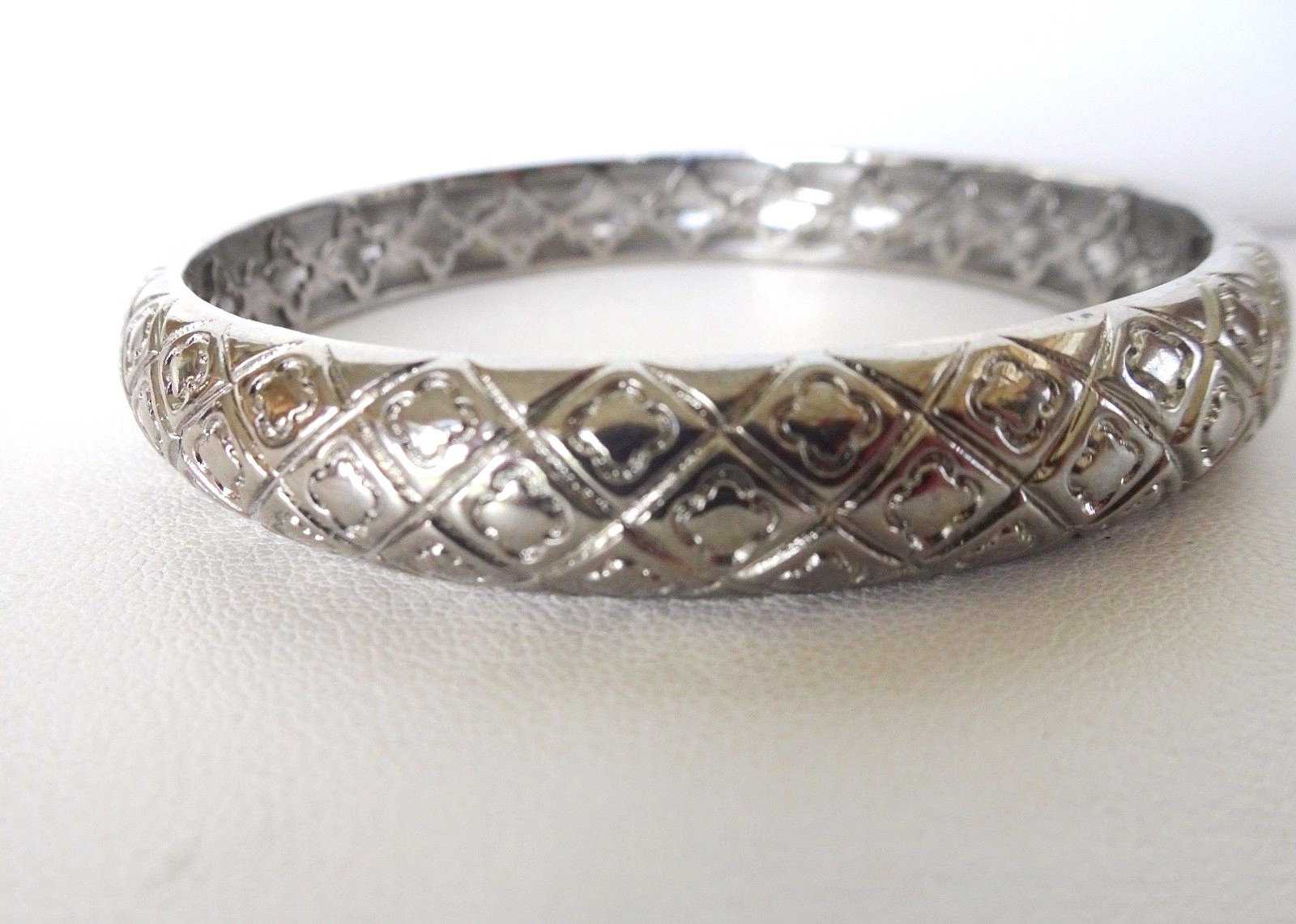 Women’s Stainless Steel Shinny Hard Solid Bangle 10 MM 6.5 Inches