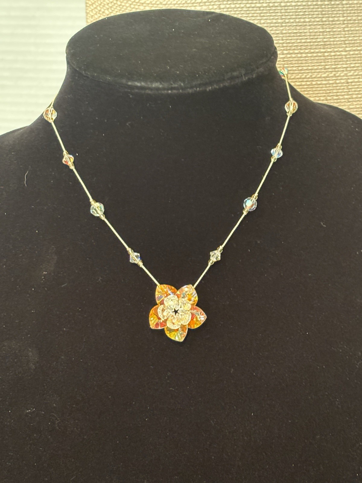 Flower Aurora Borealis Austrian Crystal Necklace 16” Color Changes ￼￼