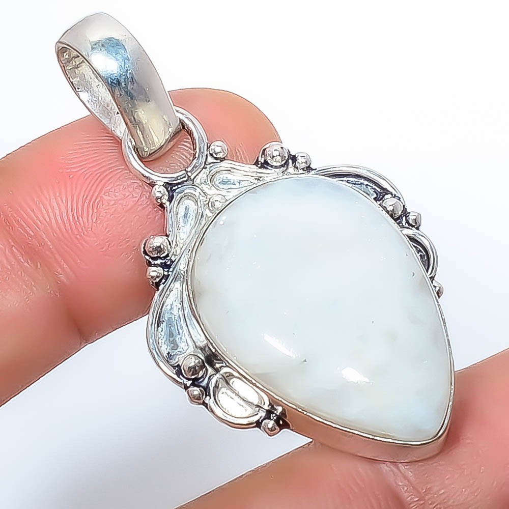 Natural Howlite – Usa Gemstone 925 Silver Plated Pendant 1.79″ P98-11