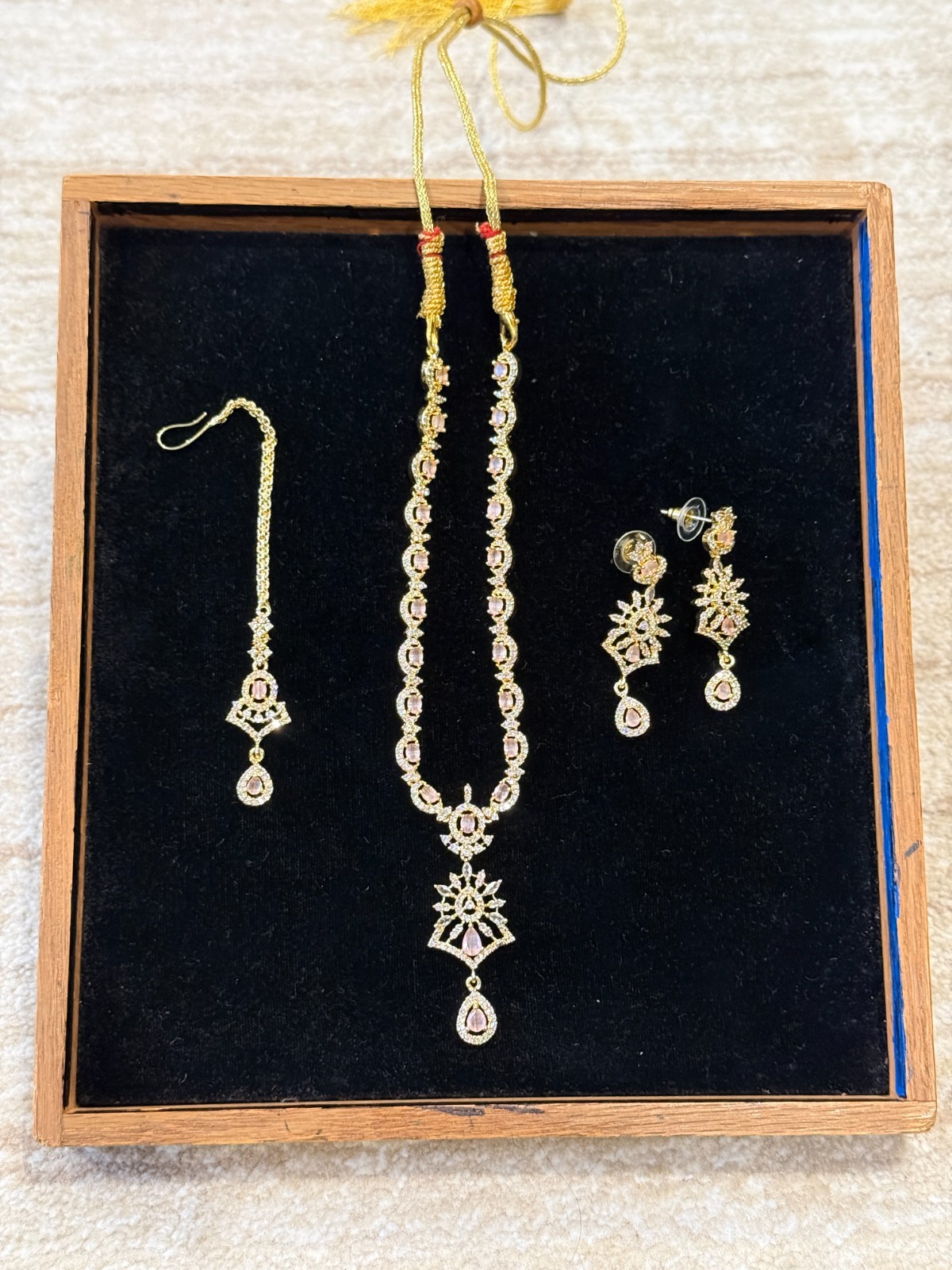 Jewelry Set – Elegant with Style – Perfect Gift for All Occasion